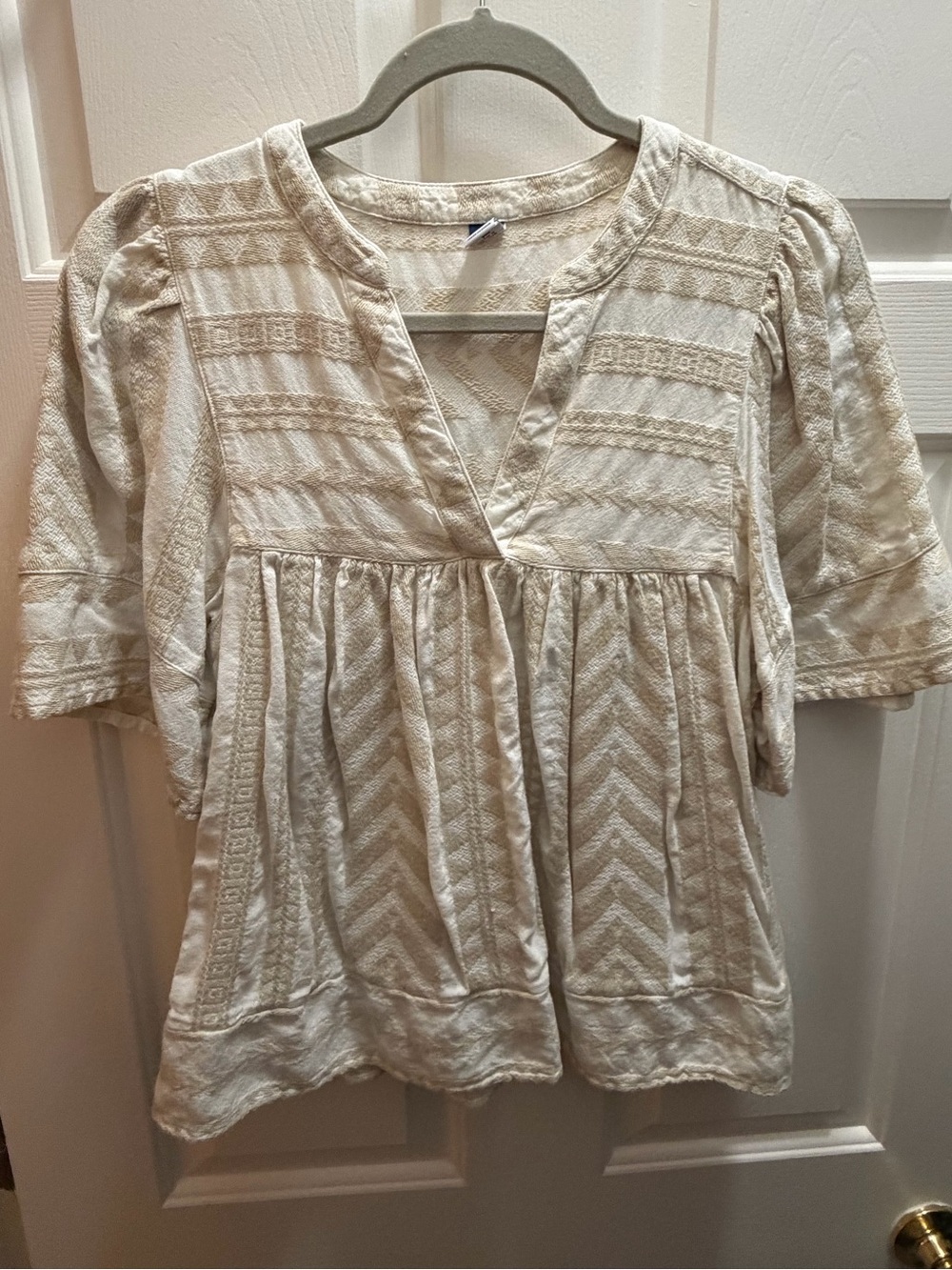 Old Navy Cream Textured V-Neck Blouse